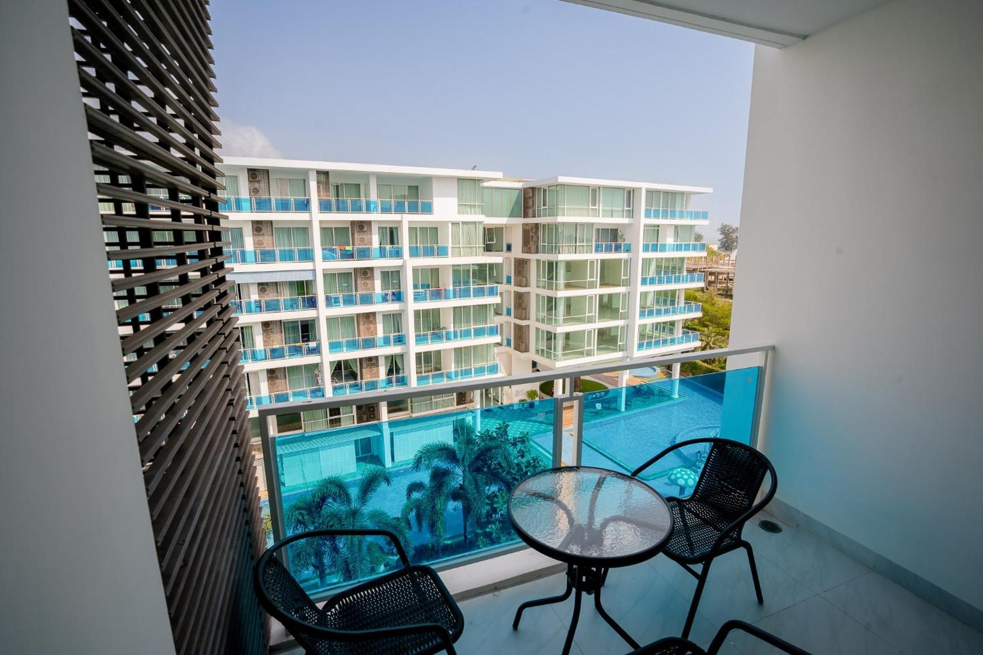 My Resort Beach Apartment HHQ Esterno foto